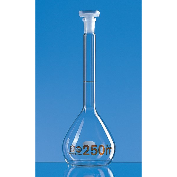 MATRAZ VOLUMETRICO CLASE "A" CON TAPON PP 200ML