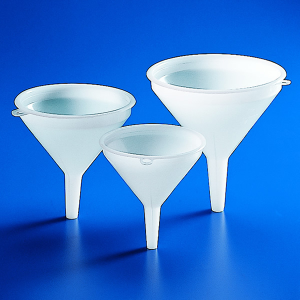 EMBUDO HDPE TALLO CORTO 100MM